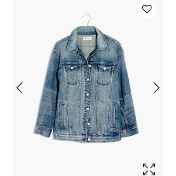 The Oversized Jean Jacket in Capstone Wash - Picture 4 of 5